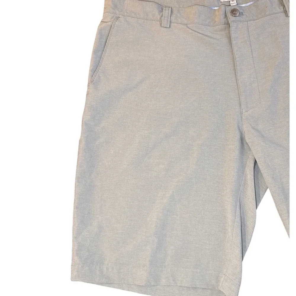 Peter Millar Performance Shorts Mens 40 Gray Flat Front Golf Tech Coastal Summer